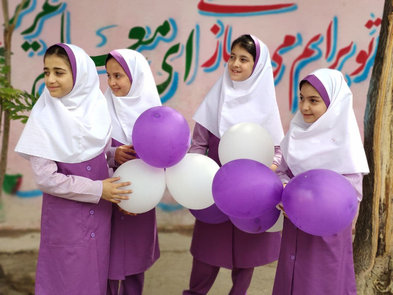 پیش دبستان و دبستان غیردولتی شهید فرزامی